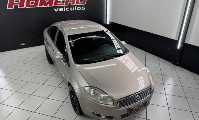 Fiat Linea LINEA ESSENCE Dualogic 1.8 Flex 16V 4p 2013