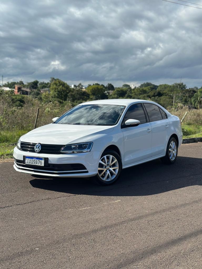 Volkswagen Jetta TRENDLINE 1.4 TSI 2016