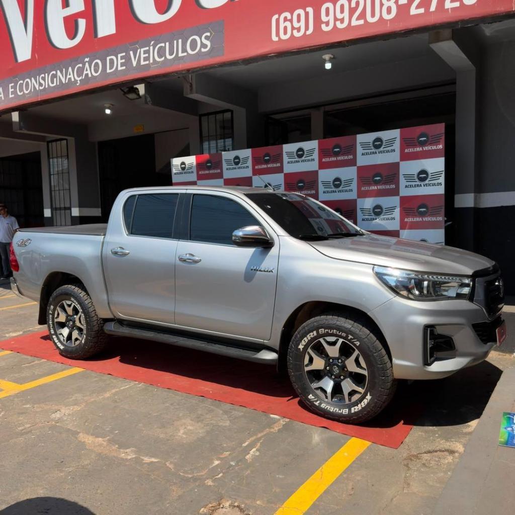 Toyota Hilux CD SRX 4X4 2.8 TB AT 2019