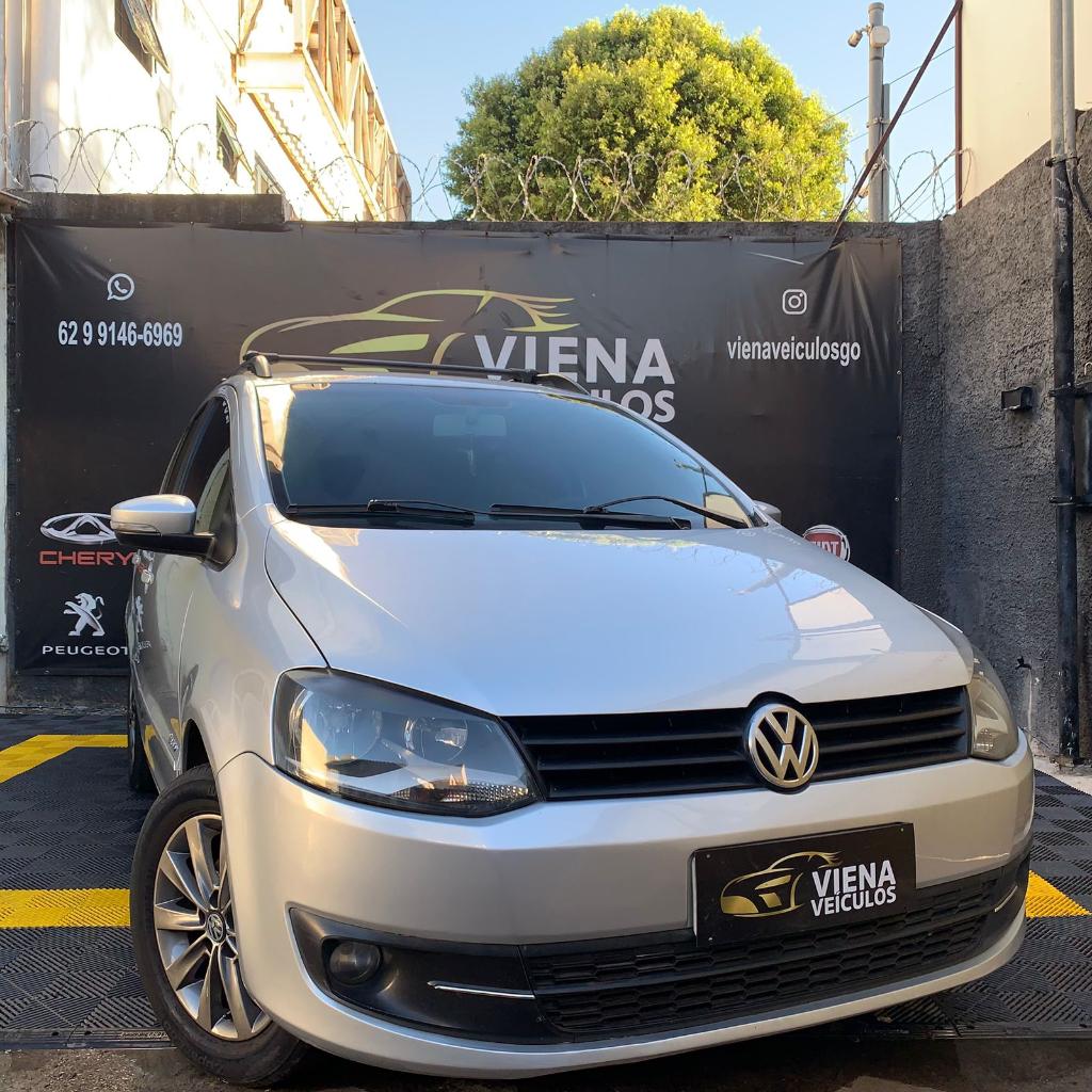 Volkswagen Spacefox SPACEFOX 1.6/ 1.6 Trend Total Flex 8V 5p 2012