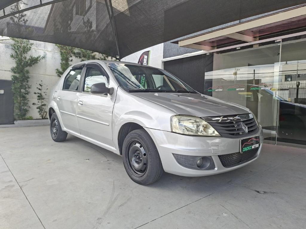 Renault Logan 2012