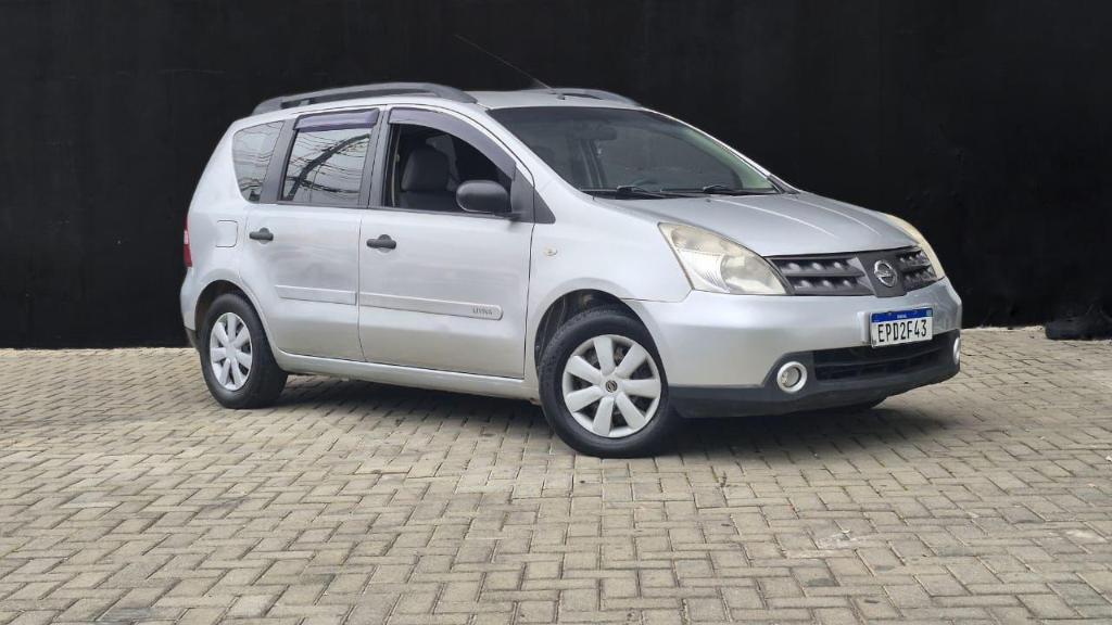 Nissan Livina 1.6 16V FLEX 2012