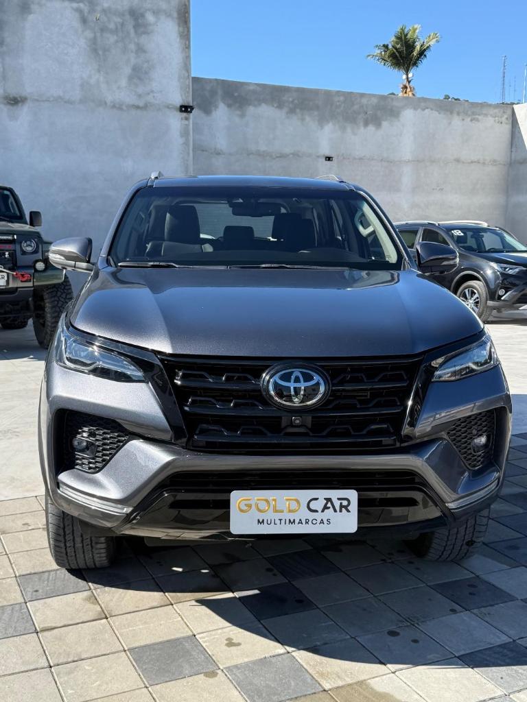 Toyota Hilux Sw4 Hilux SW4 SRX 4x4 2.8 TDI 16V Dies. Aut. 2023