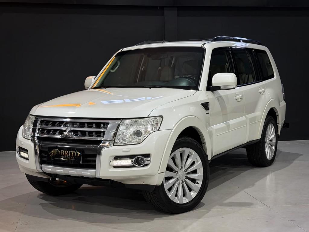 Mitsubishi Pajero Pajero HPE Full 3.2 4x4 T.I.Dies. 5p Aut 2016