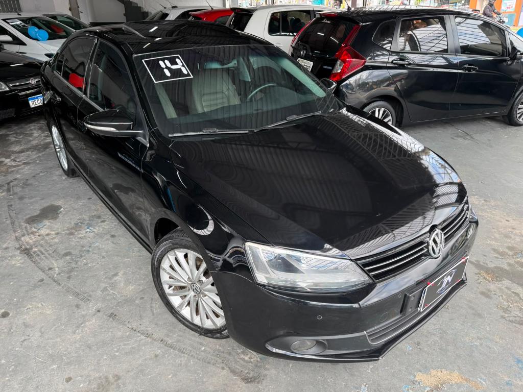 Volkswagen Jetta HIGHLINE 2.0 TSI 211CV DSG 2014