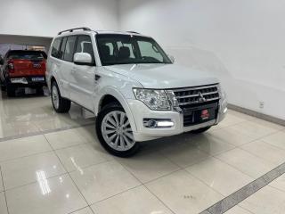 Foto do veículo Mitsubishi Pajero 3.2 Di-d Full 3d Hpe Auto 4wd