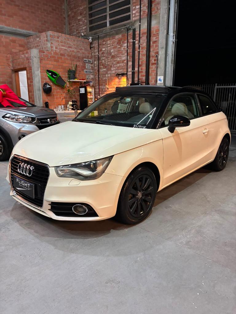 Audi A1 A1 1.4 TFSI 122CV S-TRONIC 3P 2012