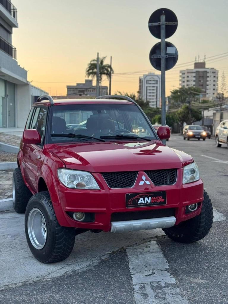 Mitsubishi Pajero Pajero TR4 2.0/ 2.0 Flex 16V 4x4 Aut. 2011