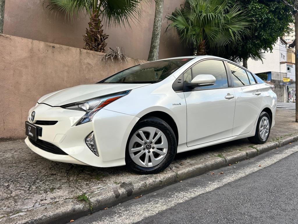 Toyota Prius 2016
