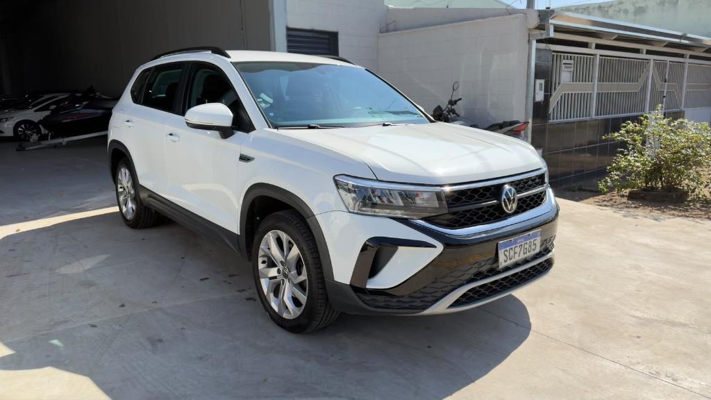 Volkswagen Taos 1.4 250 TSI TOTAL FLEX COMFORTLINE AUTOMÁTICO 2022