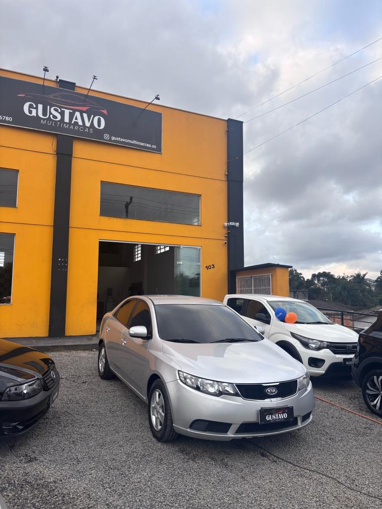 KIA Cerato 1.6 EX SEDAN 16V GASOLINA 4P AUTOMÁTICO 2011