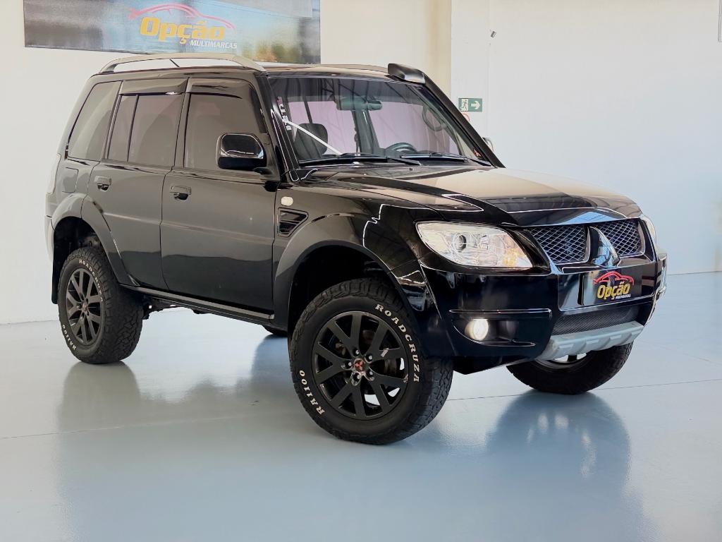 Mitsubishi Pajero 2011