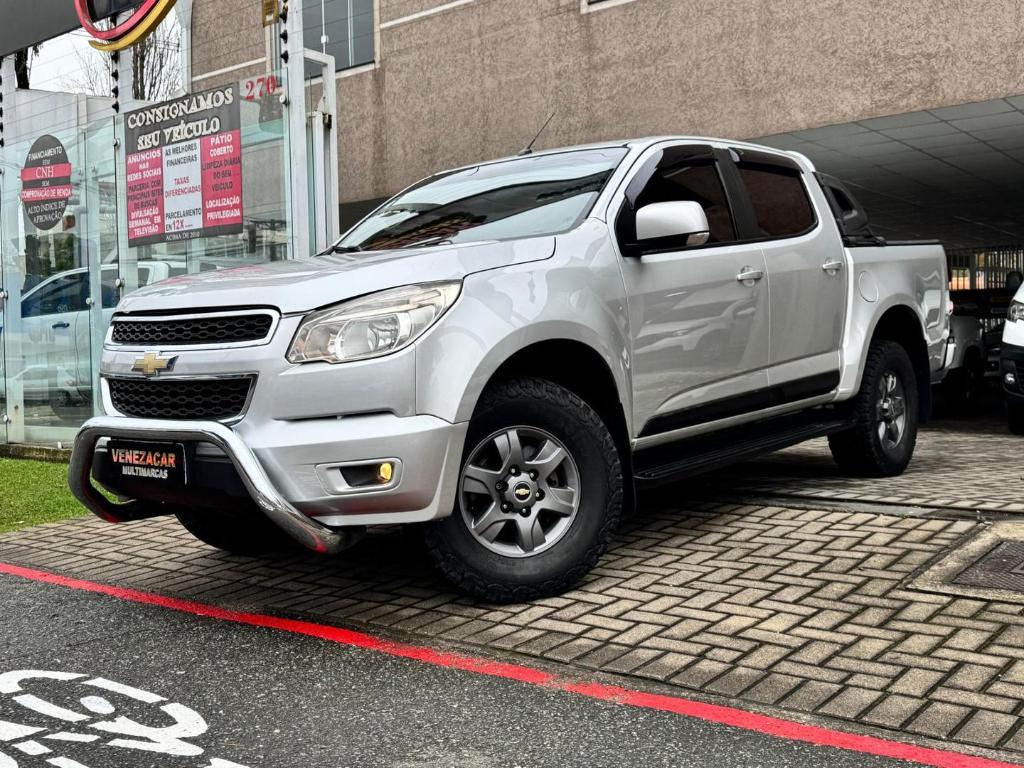 Chevrolet S10 2.4 Flexpower Cabine Dupla Advantage 2016