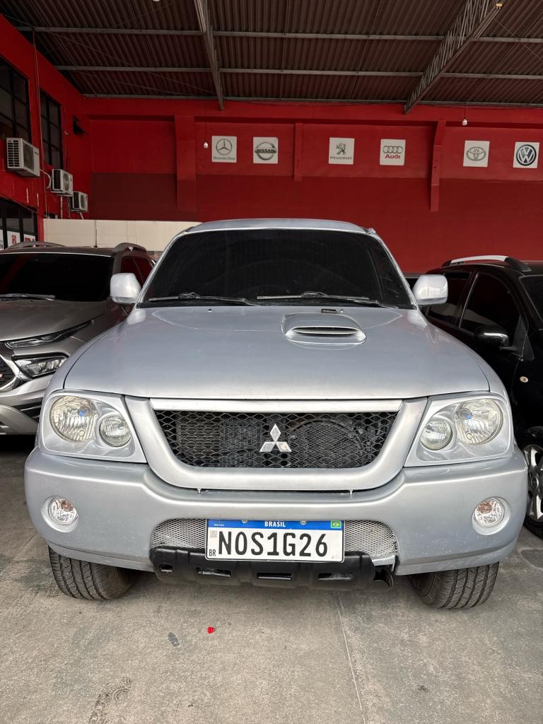Mitsubishi L200 Outdoor 2.5 Gls 4wd 2011