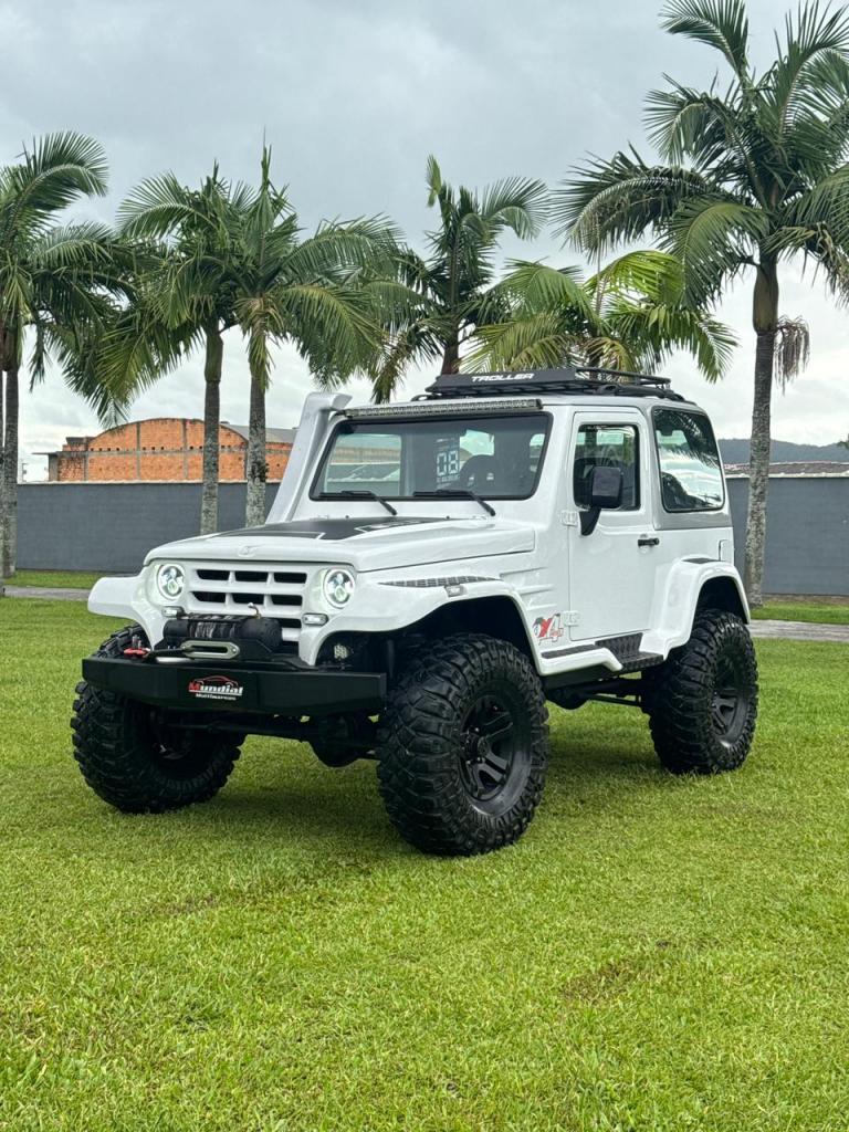 Troller T-4 4x4 3.0 Tb Int. Cap. Rígida Diesel