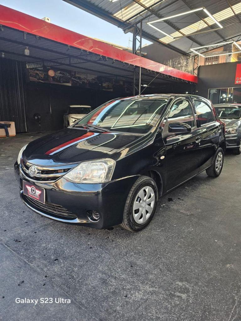 Toyota Etios ETIOS 1.3 Flex 16V 5p Mec. 2014