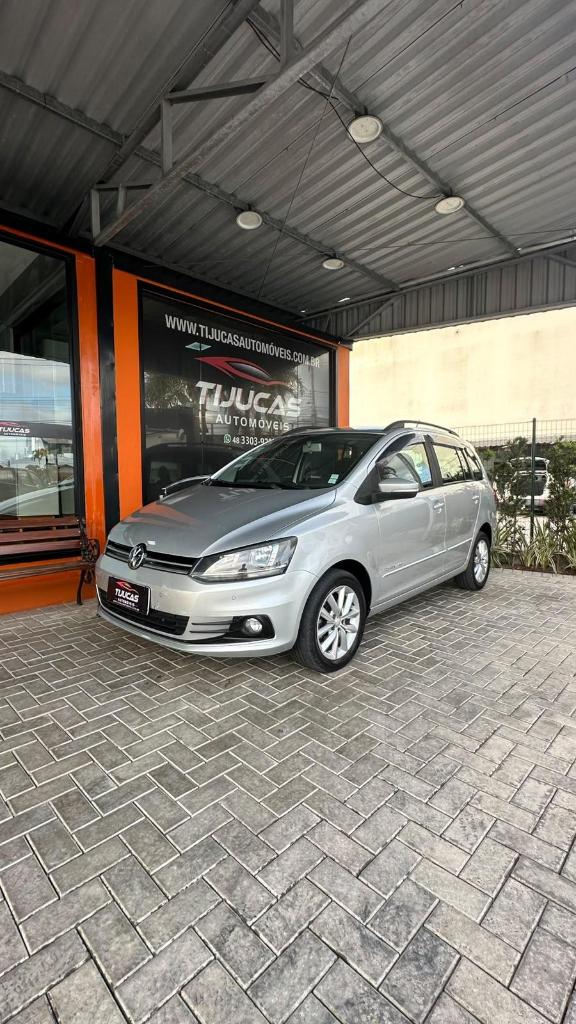 Volkswagen Spacefox COMFORTLINE 1.6 8V VHT FLEX 2015