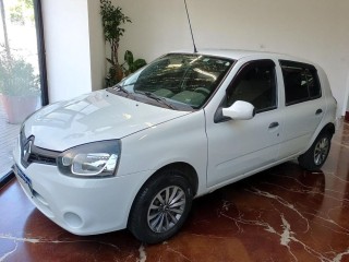 Foto do veículo Renault Clio Expression 1.0/1.0 Hi-power 16v 3p