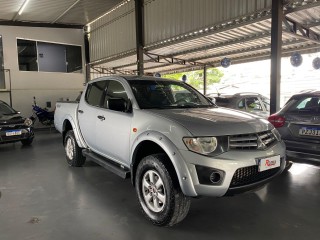 Foto do veículo Mitsubishi L200 Triton Hpe 3.2 Cd Tb Int.diesel Mec