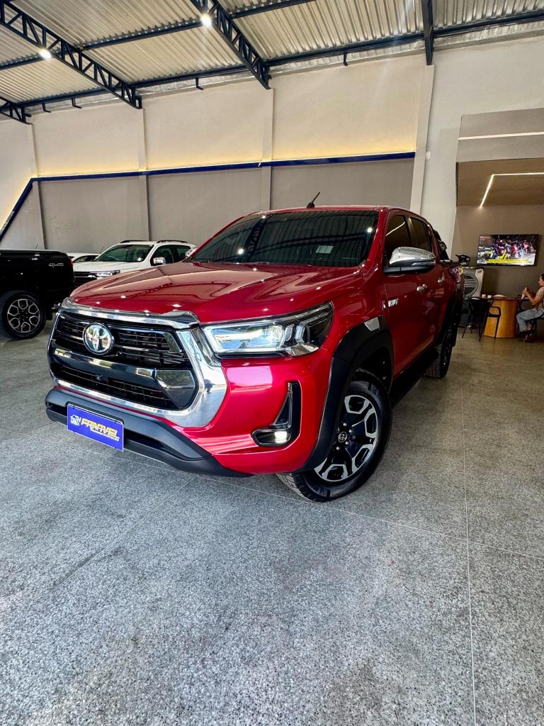 Toyota Hilux CD SRX 4X4 2.8 TB AT 2023