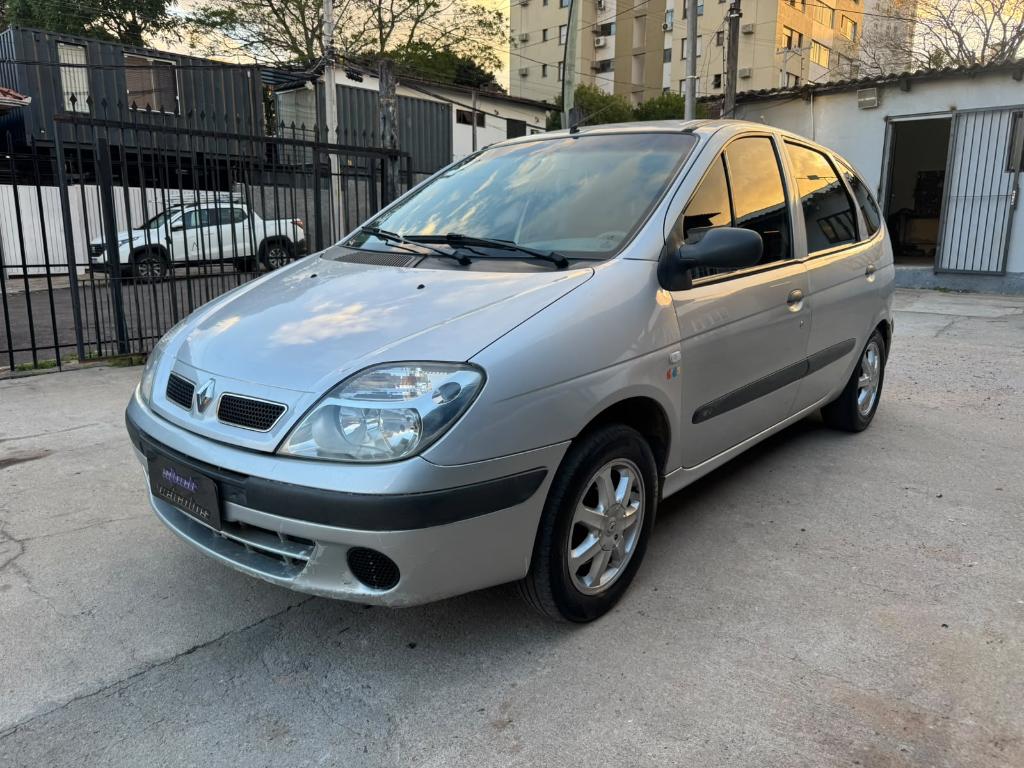 Renault Scenic AUTHENTIQUE 1.6 16V 2011