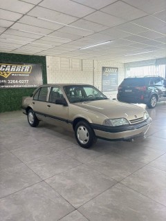 Foto do veículo Chevrolet Monza Gl 2.0 Efi/sl/l/650/club/barc.2e4p