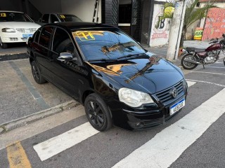 Foto do veículo Volkswagen Polo 1.6 Sedan Vht Total Flex Comfortline
