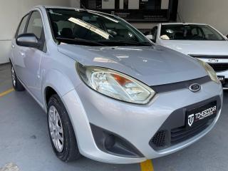 Foto do veículo Ford Fiesta 1.0 Rocam Flex Sedan Se