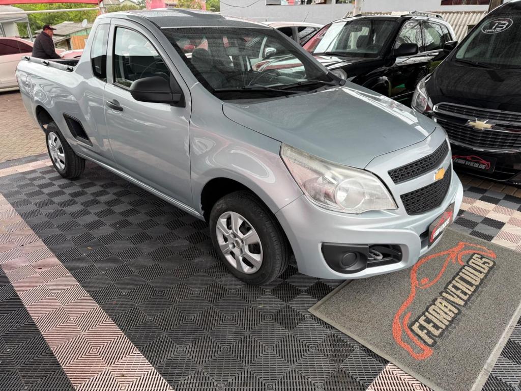 Chevrolet Montana MONTANA LS 1.4 ECONOFLEX 8V 2p 2012