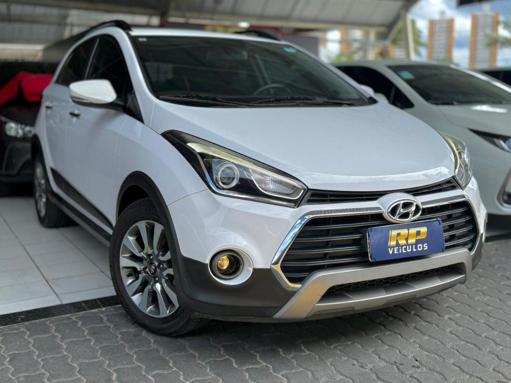 Hyundai Hb20X 1.6 PREMIUM 16V FLEX 4P AUTOMÁTICO 2017