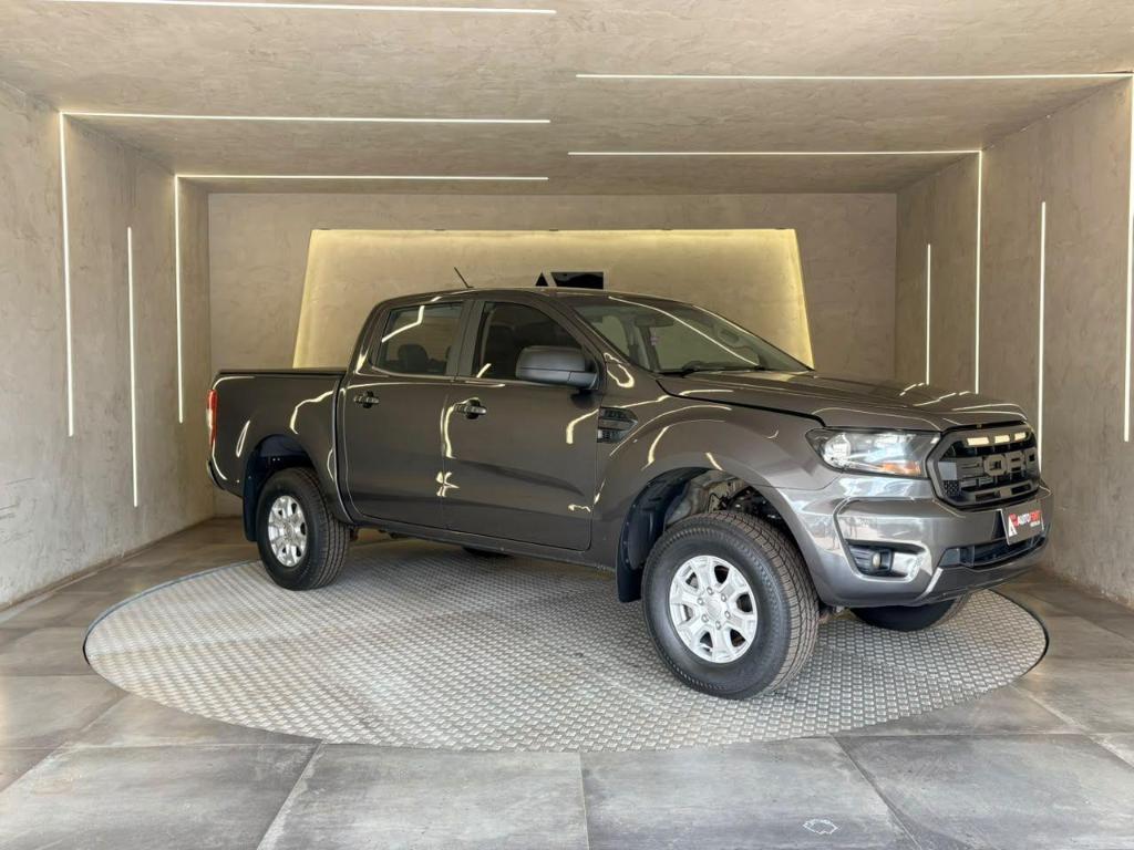 Ford Ranger 2.0 TURBO DIESEL CD XLS 4X2 AUTOMÁTICO 2022