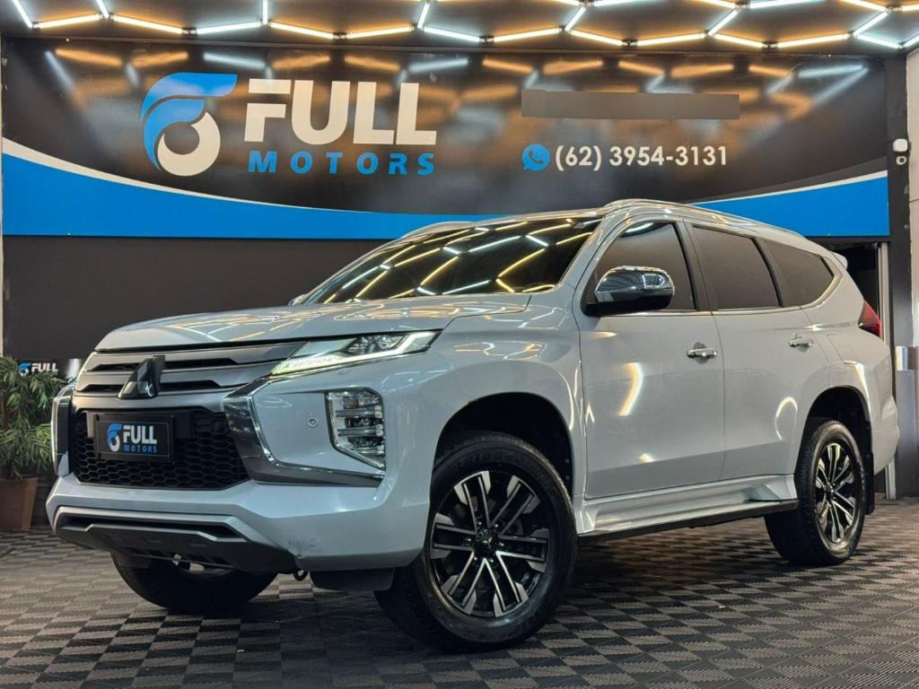 Mitsubishi Pajero 2021