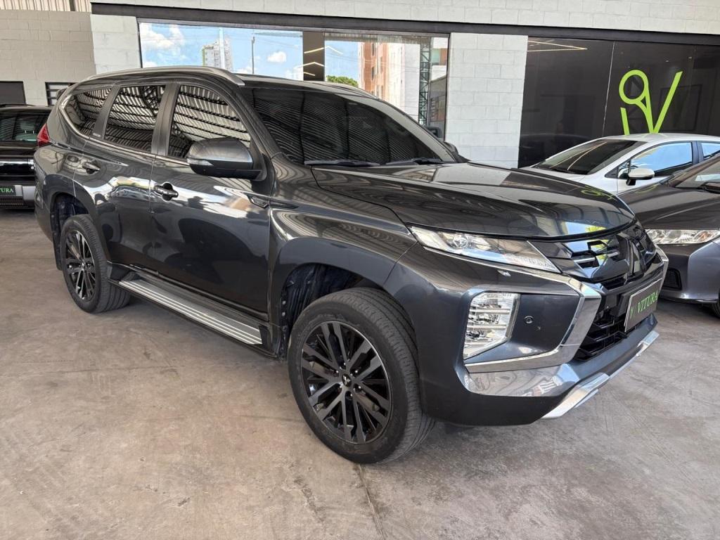 Mitsubishi Pajero SPORT LEGEND 4X4 2.4 TB AT 2025