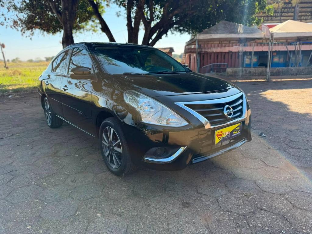 Nissan Versa