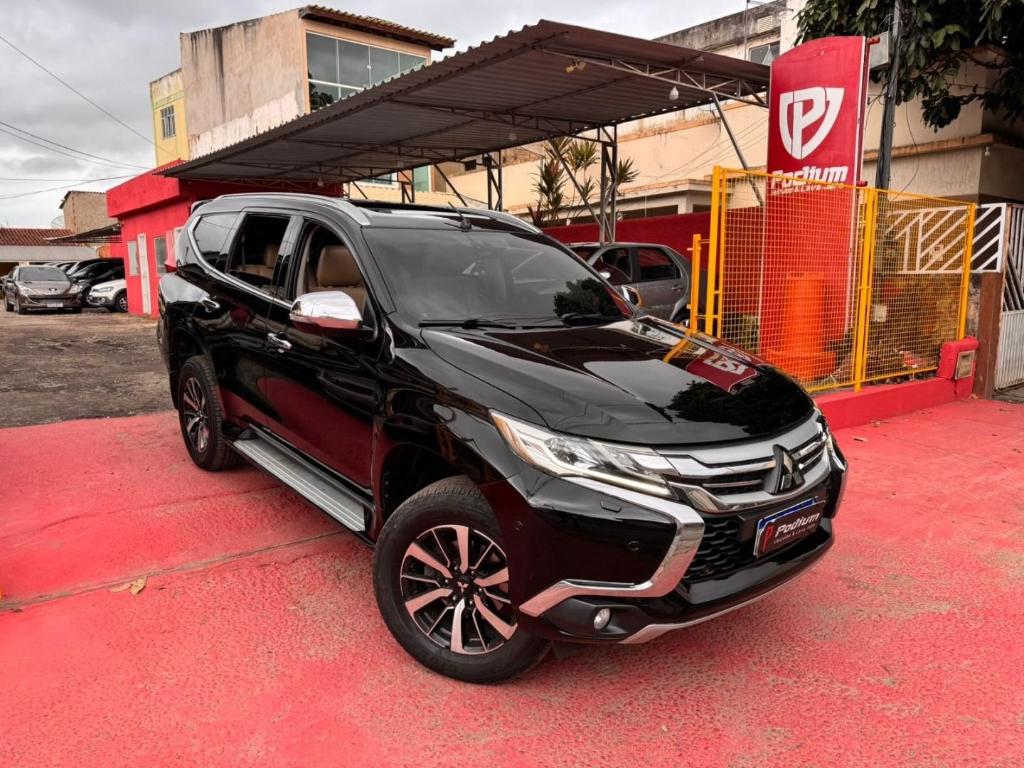 Mitsubishi Pajero 2020