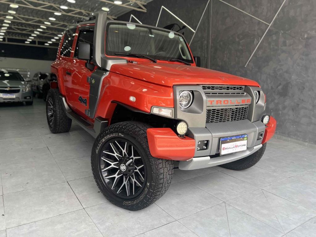 Troller T4 2015