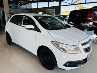 Foto do veículo Chevrolet Onix Hatch Lt 1.0 8v Flexpower 5p Mec.