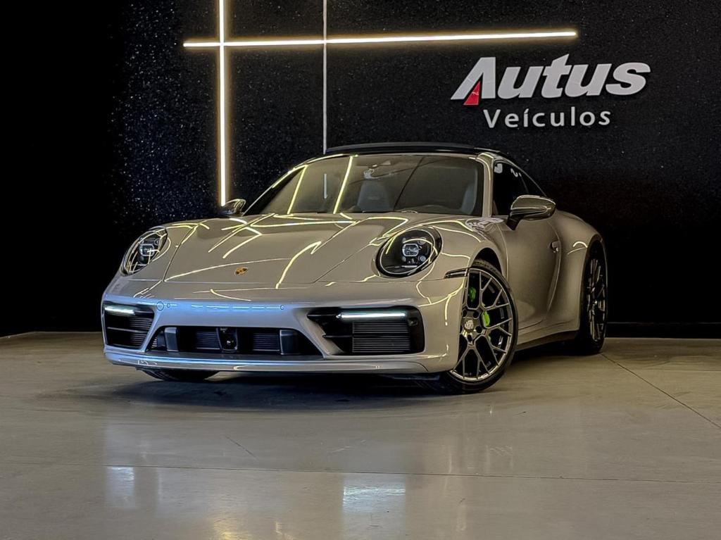 Porsche 911 CARRERA COUPE 2023