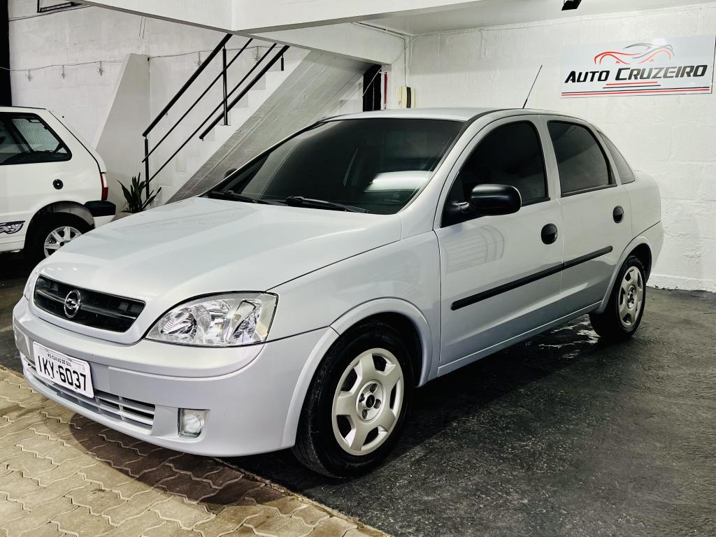 Chevrolet Corsa Corsa Sedan 1.0 MPFI 8V 71cv 4p 2003