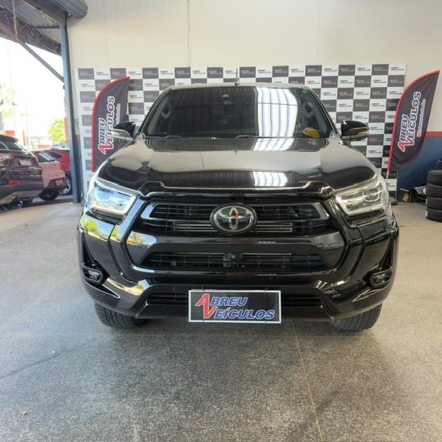Toyota Hilux CD SRX 4X4 2.8 TB AT 2022