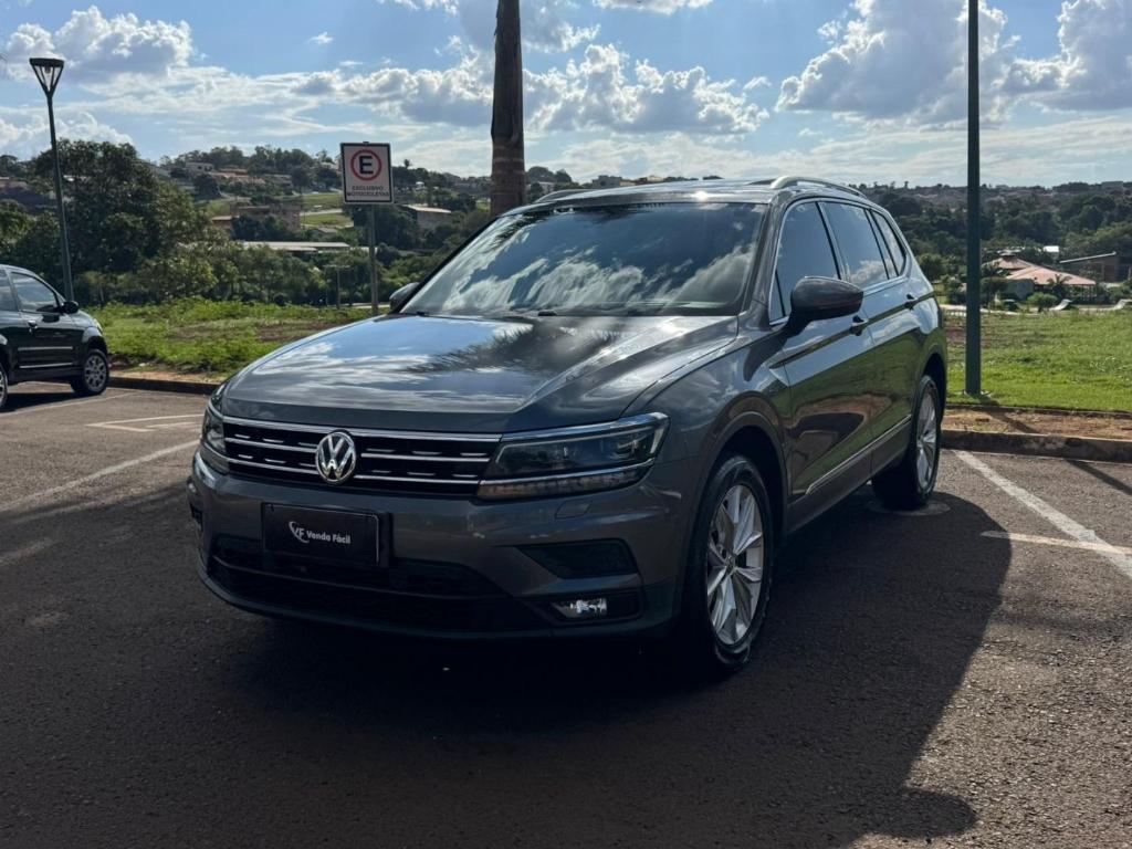 Volkswagen Tiguan TIGUAN Allspac Comf 250 TSI 1.4 Flex 2019