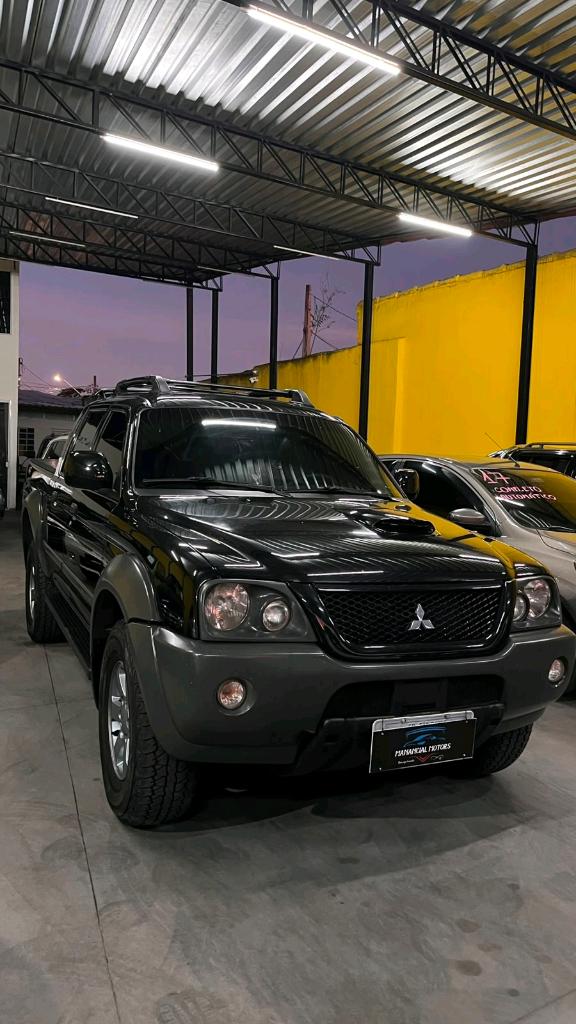 Mitsubishi L200 2010