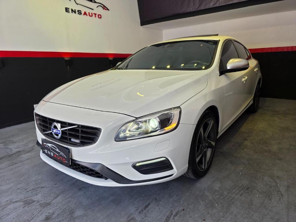 Volvo S60 T5 R-DESIGN DRIVE-E 2.0 TB 2014