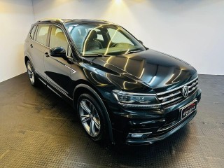 Foto do veículo Volkswagen Tiguan Allspac R-line 350 Tsi 2.0 4x4