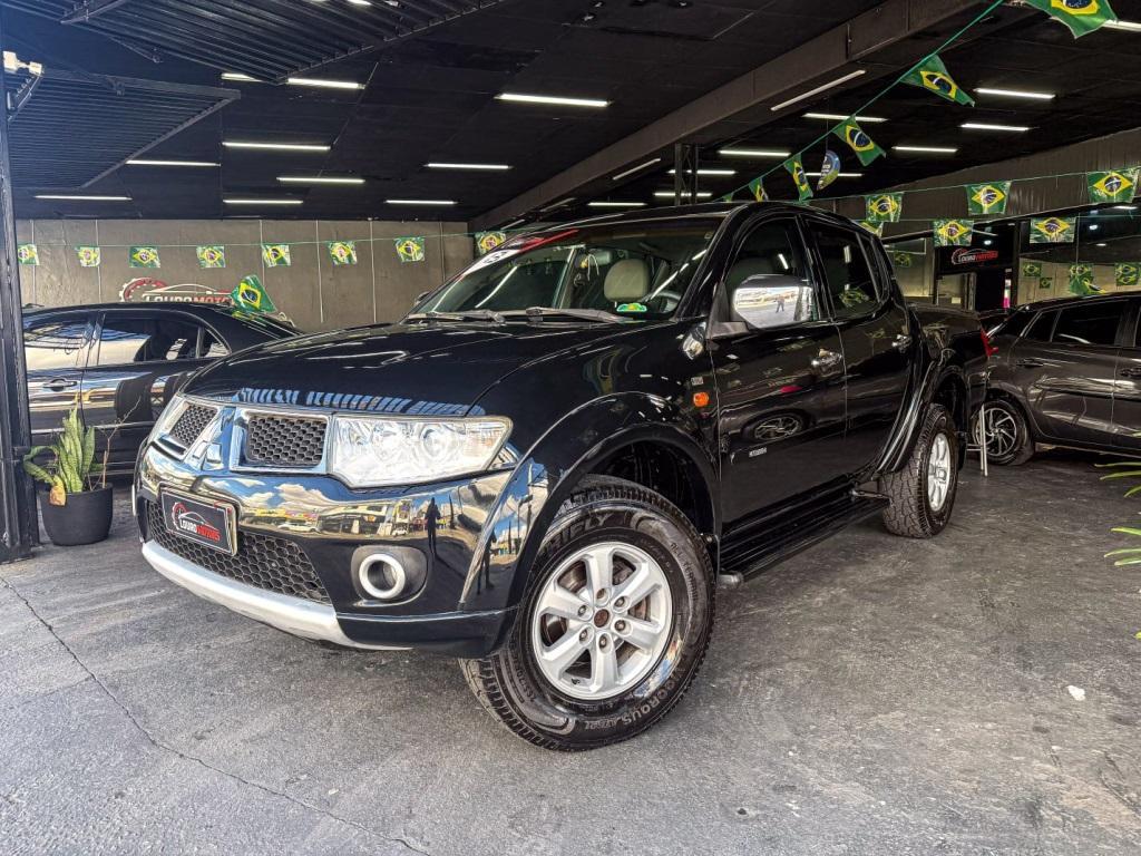 Mitsubishi L200 2013