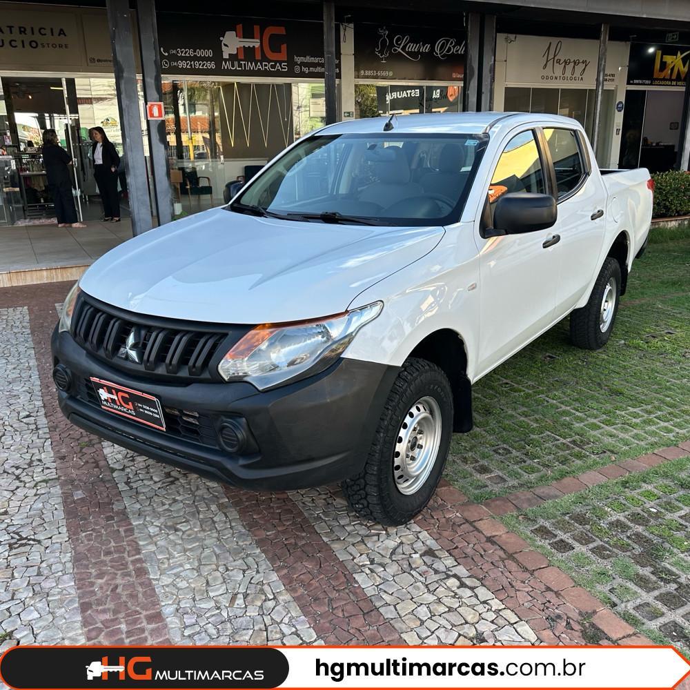 Mitsubishi L200 SPORT GLX 2.4 CD DIESEL MEC. 2019