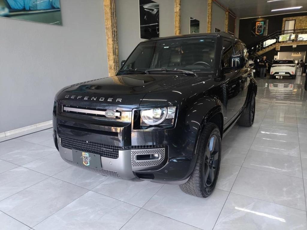 Land Rover Defender 2023