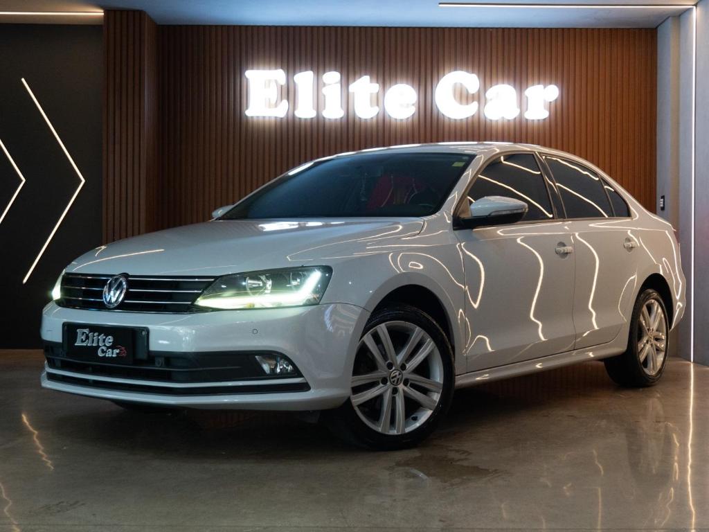 Volkswagen Jetta JETTA Comfortline 1.4 TSI 16V 4p Aut. 2017