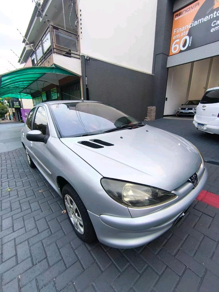 Peugeot 206 1.4 PRESENCE 8V FLEX 4P MANUAL 2010