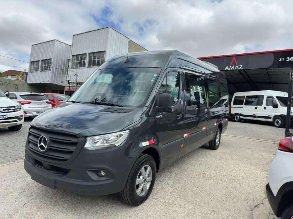 Mercedes-Benz Sprinter 2.0 Cdi 417 Furgao 14m Teto Alto 2026